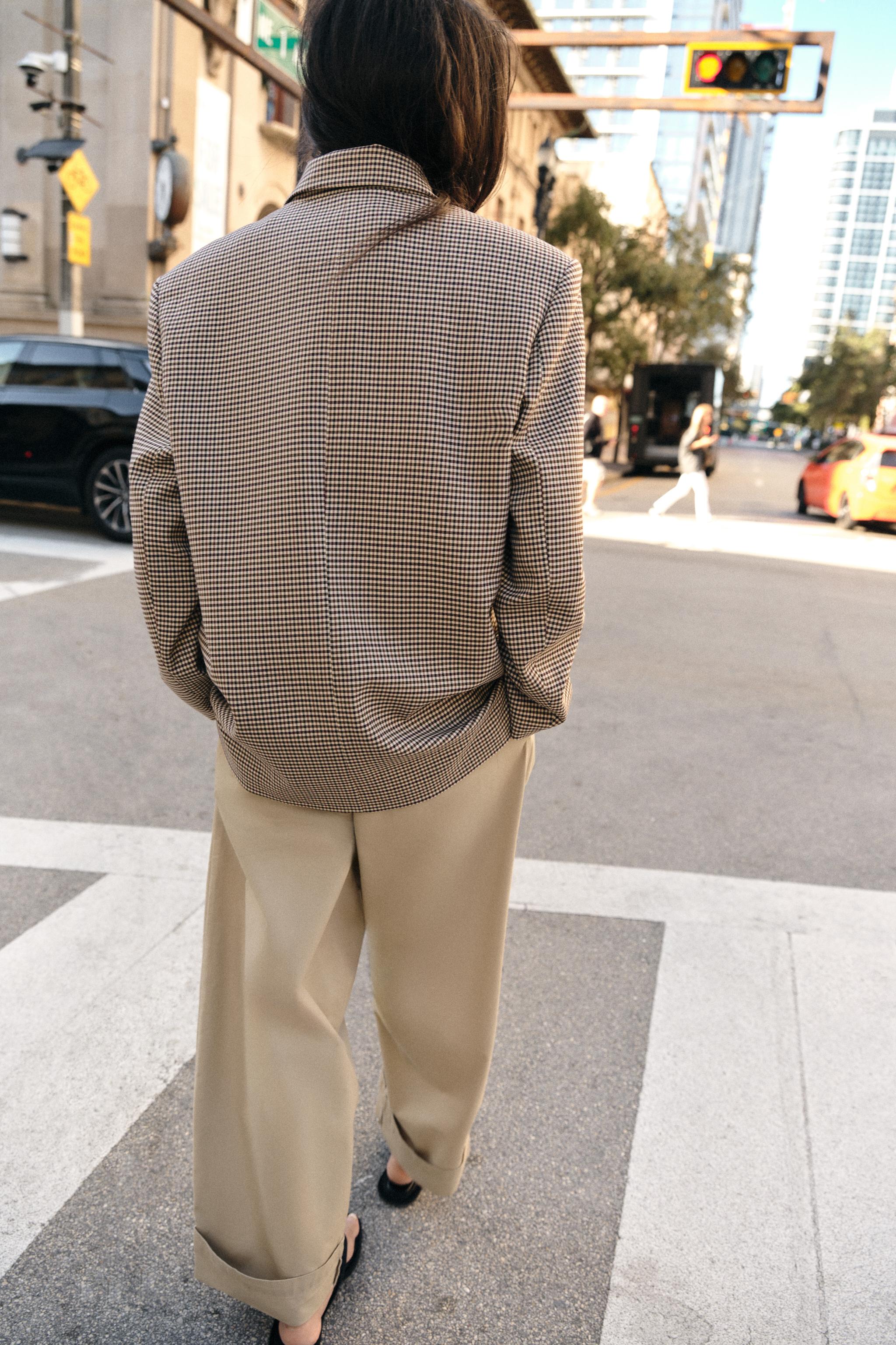 VESTE OVERSIZE À BOUTONNAGE CROISÉ